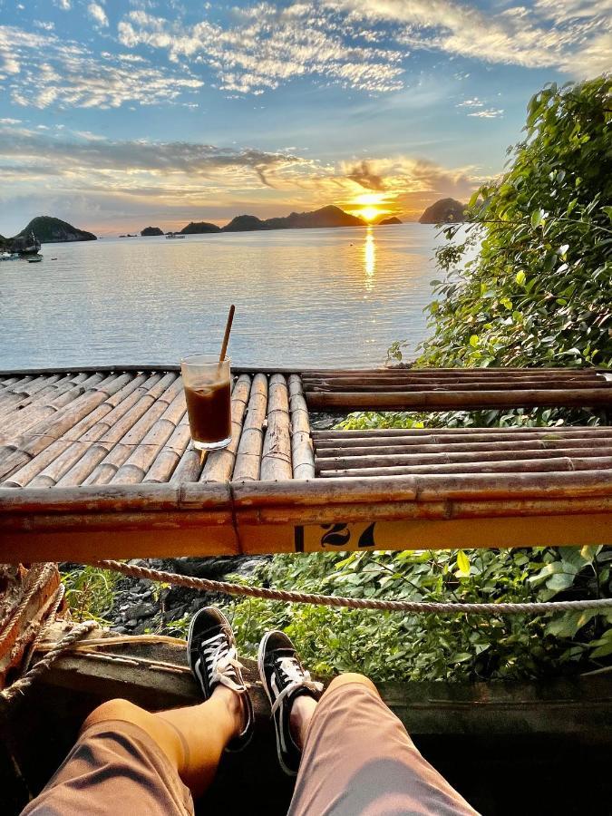 Thu Ha Sea View Hotel Dong Khe Sau エクステリア 写真